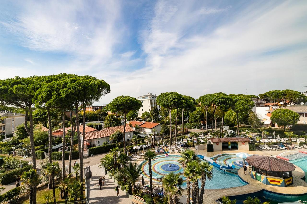 Mediterranee Family Hotel & Spa Bibione Exterior foto